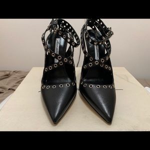 Brian Atwood Lovely Size 7